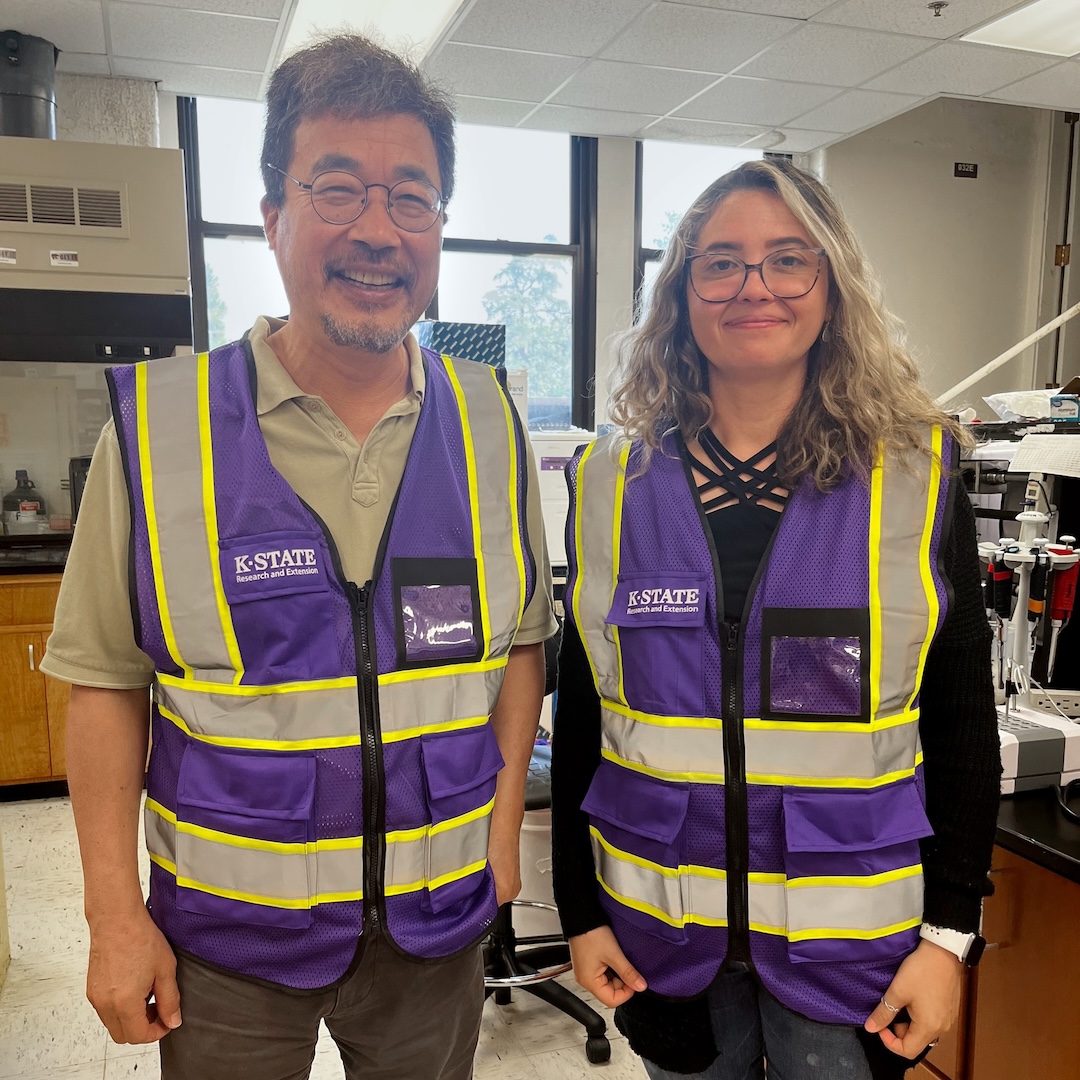 Dept. Entomology Purple Vests